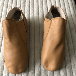 Leather Jazz Shoes Dark Tan Size 7 NWT